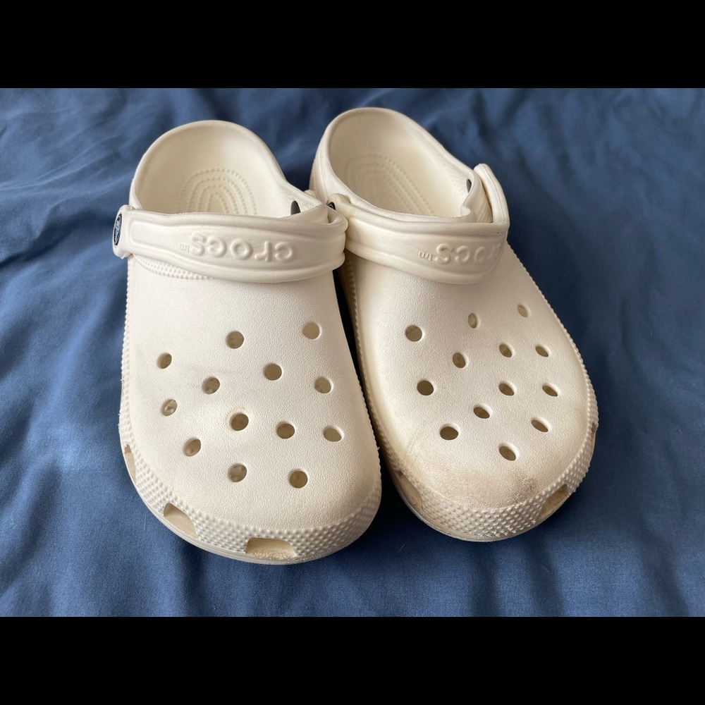 Size 4/6 White Crocs